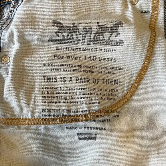 550 Mens Levi's Relaxed Fit Jeans Classic Rugged Outdoors Comfort TImeless 46 - Picture 7 of 7